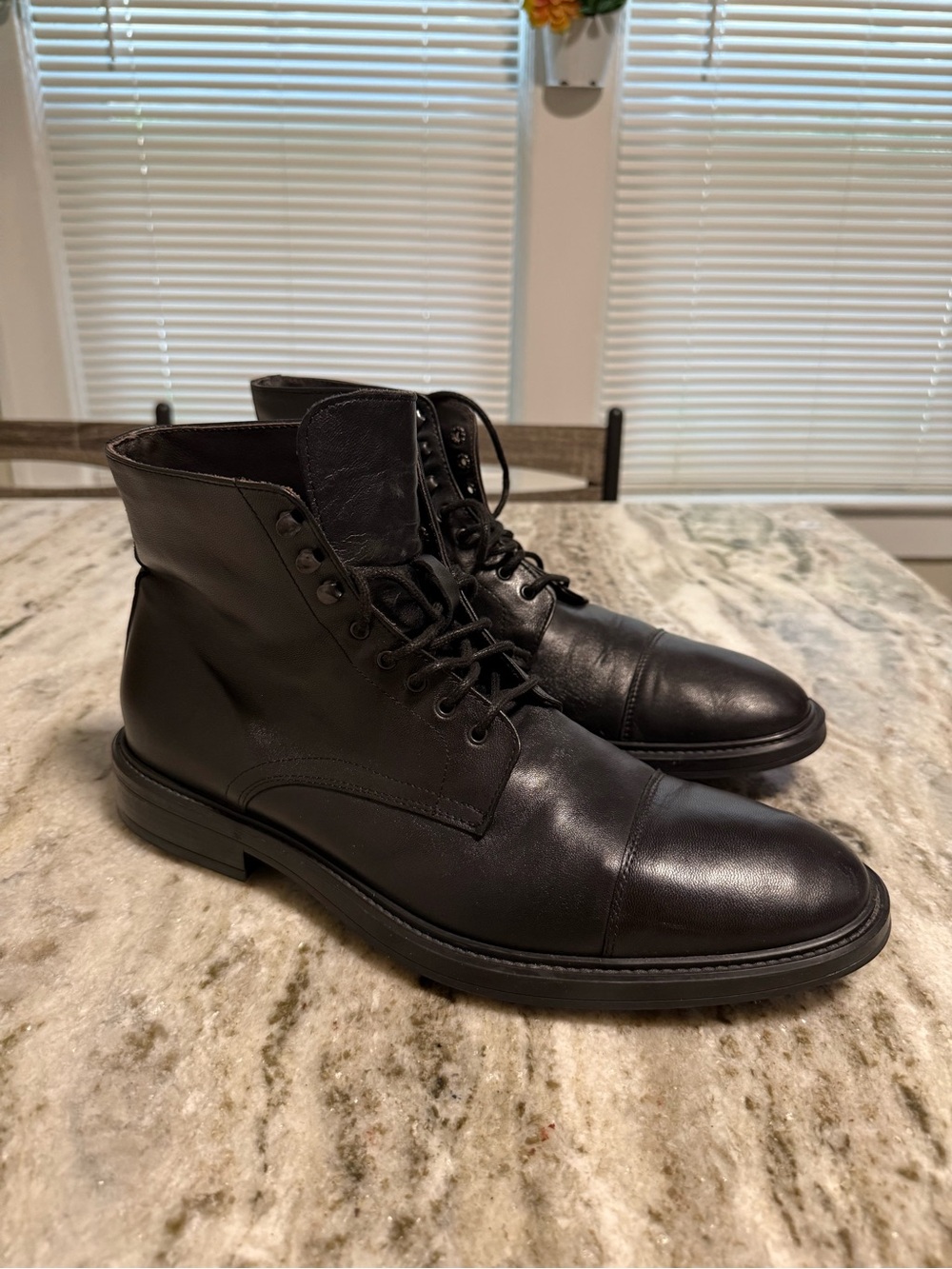 Bruno Magli Rufino Men’s Size 12 Black Leather Cap Toe Boots